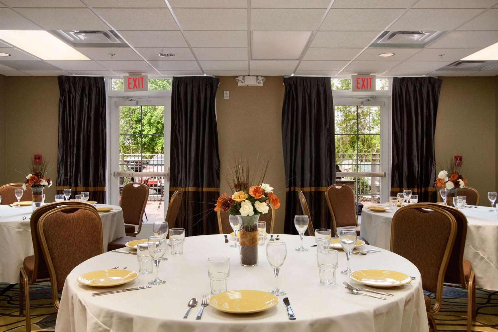 Homewood Suites By Hilton Rochester/Greece, Ny Zewnętrze zdjęcie